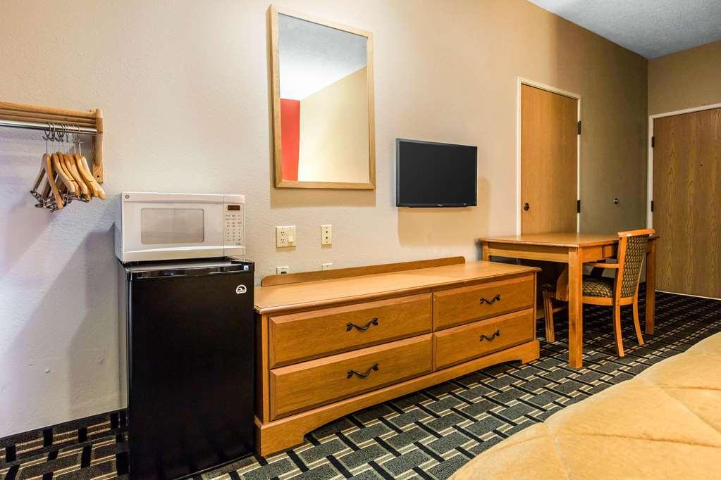 Econo Lodge Inn & Suites Peoria Illinois ห้อง รูปภาพ