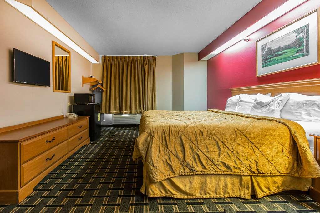 Econo Lodge Inn & Suites Peoria Illinois ห้อง รูปภาพ